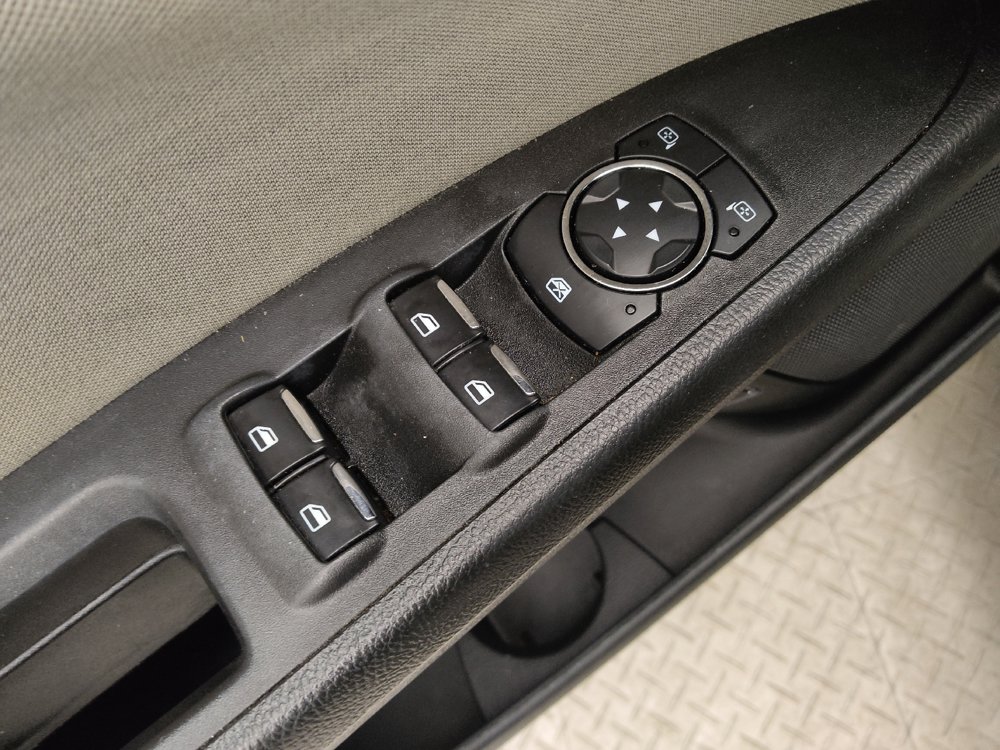 Used 2018 Ford Fusion S FWD image 27