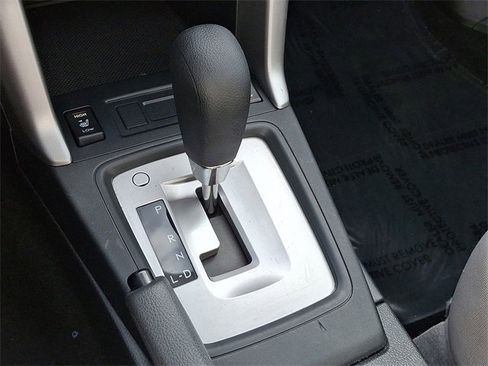 Used 2016 Subaru Forester 2.5i Premium w/ Popular Package #2 image 16