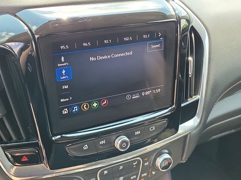Used 2020 Chevrolet Traverse LT AWD/4WD image 26