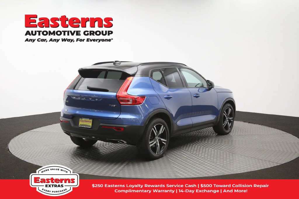 Used 2020 Volvo XC40 T5 R-Design AWD/4WD image 41
