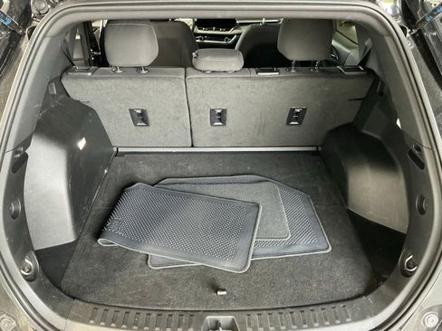 Used 2025 Chevrolet Equinox LT AWD/4WD image 10