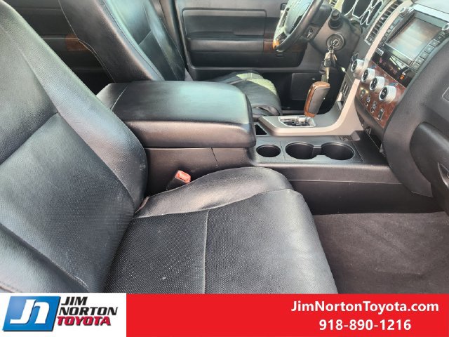 Used 2011 Toyota Tundra Limited w/ Platinum Pkg AWD/4WD image 15