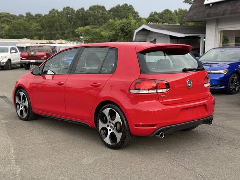 Used 2012 Volkswagen GTI 4-Door FWD image 6