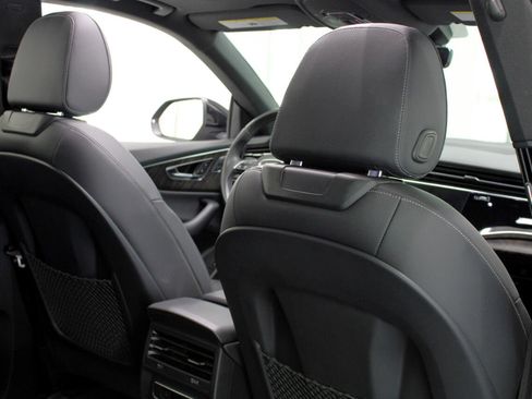 Used 2019 Audi Q8 Premium w/ Convenience Package image 42