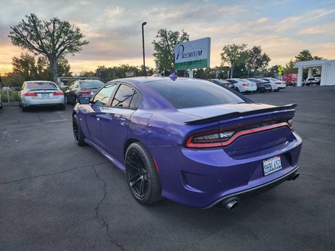 Used 2018 Dodge Charger R/T Scat Pack image 3