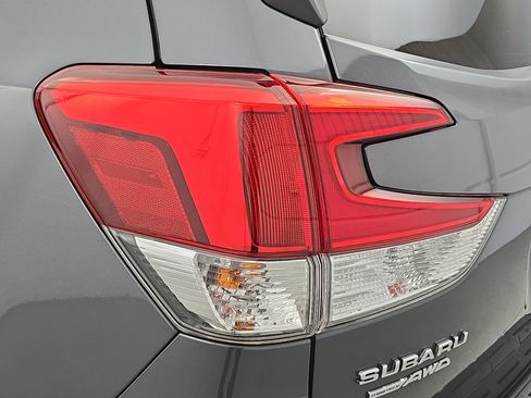 Used 2020 Subaru Forester Premium AWD/4WD image 35