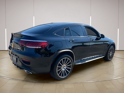 Used 2021 Mercedes-Benz GLC 300 4MATIC Coupe image 7