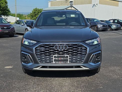 Used 2021 Audi Q5 Prestige AWD/4WD image 4