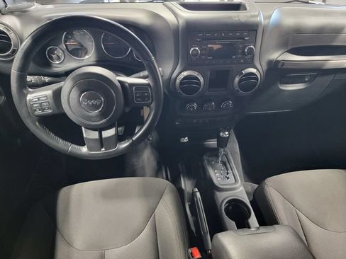 Used 2018 Jeep Wrangler Sport AWD/4WD image 27