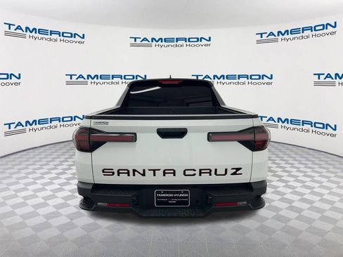 Used 2024 Hyundai Santa Cruz SEL FWD image 4