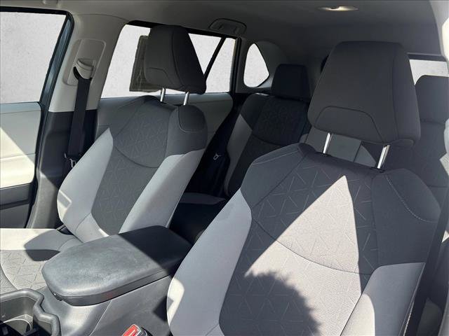 Certified 2025 Toyota RAV4 XLE FWD image 19