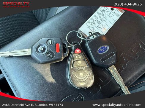 Used 2016 Subaru Crosstrek 2.0i Premium w/ Moonroof Package image 39