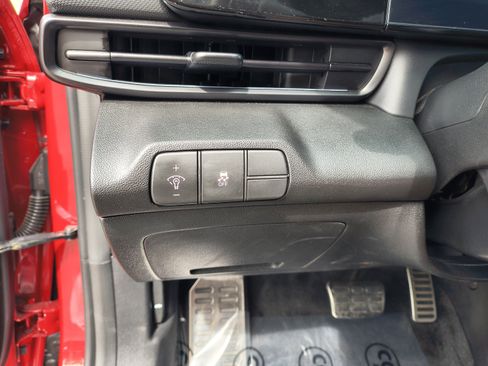 Certified 2025 Hyundai Elantra N FWD image 28