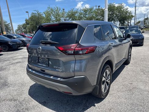 Certified 2023 Nissan Rogue SV AWD/4WD image 5