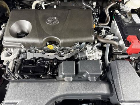 Certified 2025 Toyota RAV4 XLE FWD image 43