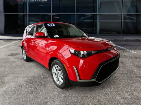 Certified 2023 Kia Soul LX w/ LX Technology Package image 5