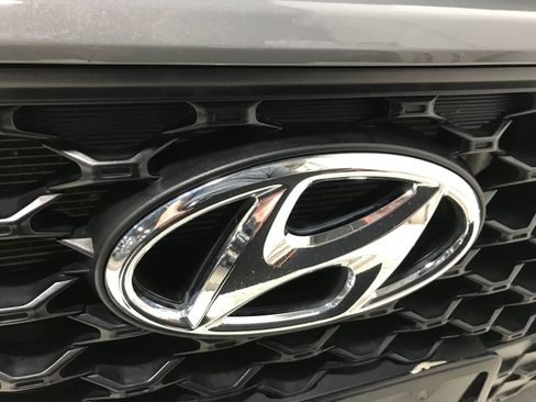 Used 2021 Hyundai Kona Night FWD image 28