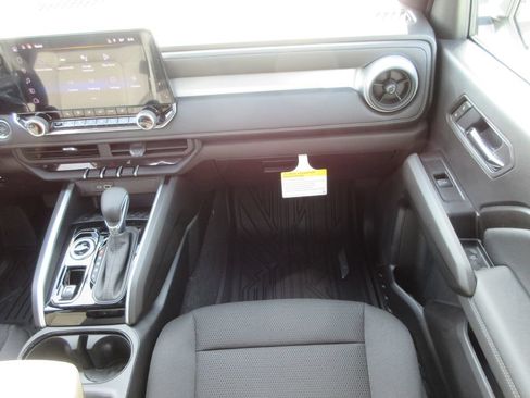 New 2026 Chevrolet Colorado LT w/ Advanced Trailering Package AWD/4WD image 15