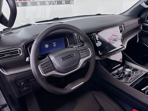 New 2026 Jeep Grand Wagoneer 4WD w/ Premium Group I image 8