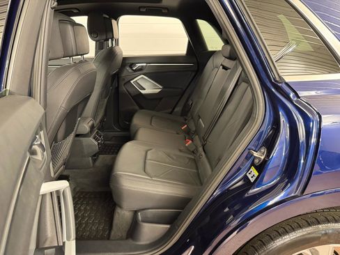 Used 2021 Audi Q3 2.0T Premium w/ Convenience Package image 29