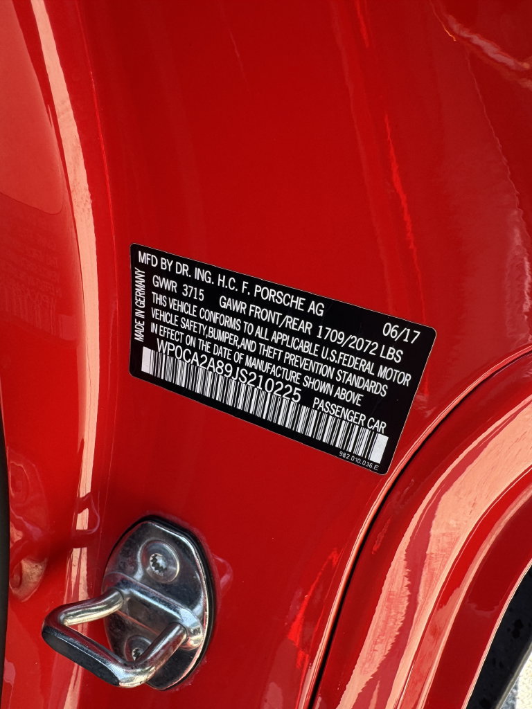 Used 2018 Porsche 718 Boxster RWD image 31