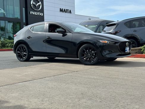 New 2026 MAZDA MAZDA3 Carbon AWD/4WD image 2