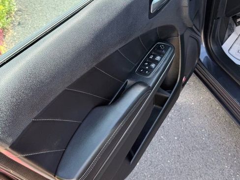 Used 2018 Dodge Charger GT AWD/4WD image 8