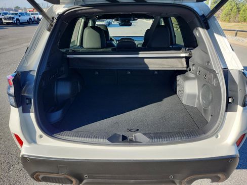 Used 2025 Subaru Forester Sport image 11