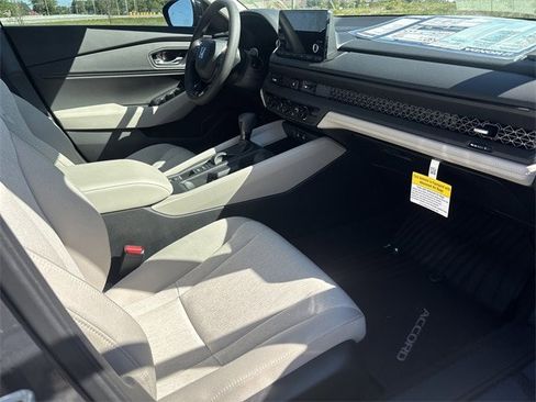 New 2025 Honda Accord SE image 21