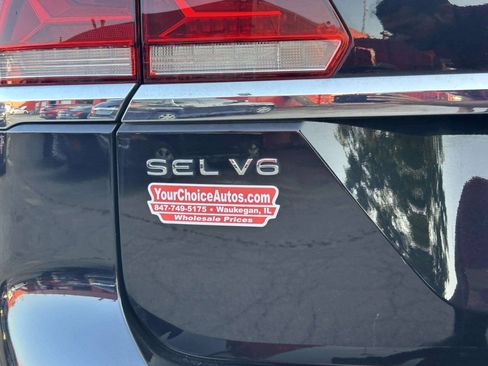Used 2021 Volkswagen Atlas SEL AWD/4WD image 40