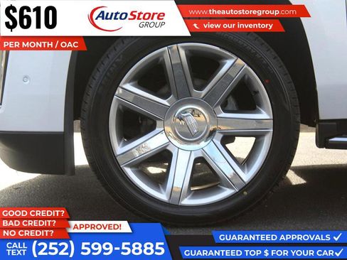 Used 2019 Cadillac Escalade Premium Luxury AWD/4WD image 9