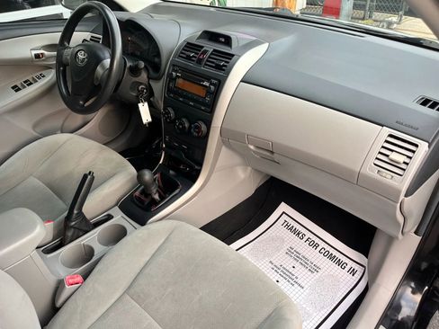 Used 2013 Toyota Corolla L image 14