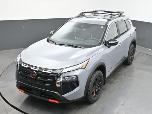 New 2026 Nissan Rogue SV w/ Rock Creek Premium Package image 32