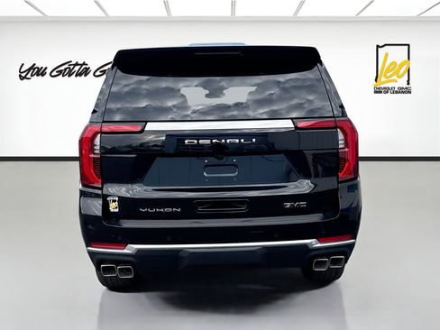 New 2026 GMC Yukon Denali w/ Sun & Power Step Package AWD/4WD image 6