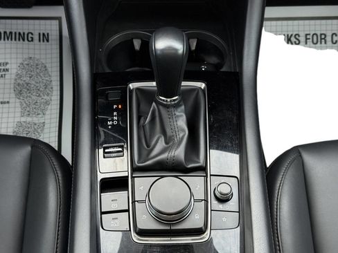 Used 2023 MAZDA MAZDA3 s image 17