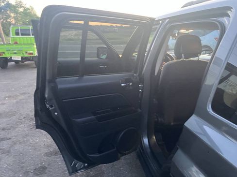 Used 2012 Jeep Patriot Sport w/ PWR Value Group AWD/4WD image 19