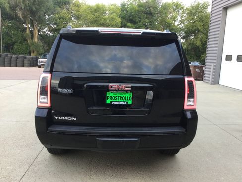 Used 2016 GMC Yukon SLT w/ Open Road Package AWD/4WD image 4