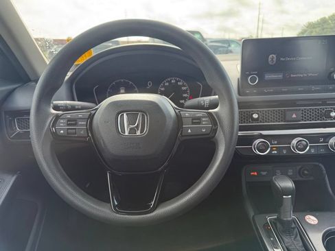 Used 2025 Honda Civic LX image 6