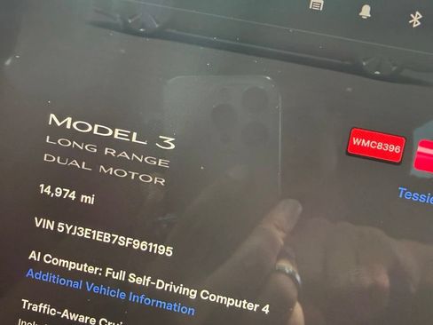 Used 2025 Tesla Model 3 Long Range AWD/4WD image 9