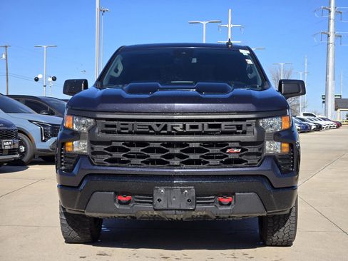 Used 2022 Chevrolet Silverado 1500 Custom Trail Boss w/ LPO, Dark Essentials Package image 11