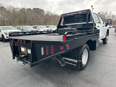 New 2026 GMC Sierra 3500 Pro w/ Convenience Package image 6