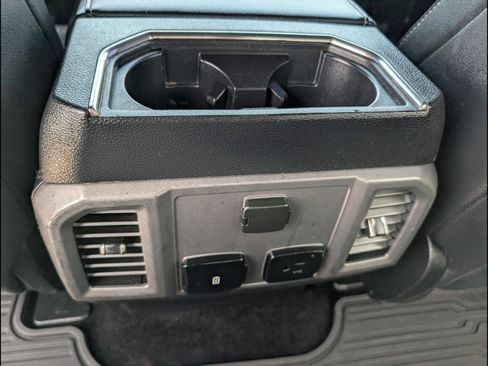 Used 2017 Ford F150 Raptor w/ Equipment Group 802A Luxury AWD/4WD image 20