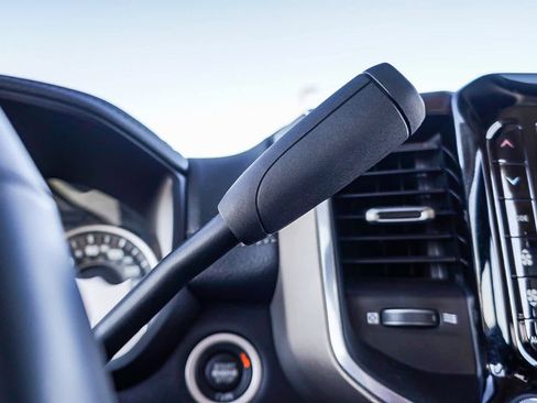 Used 2024 RAM 2500 Laramie image 25