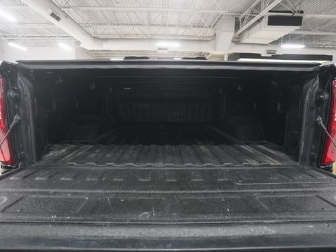 Certified 2022 Chevrolet Silverado 2500 High Country w/ Z71 Off-Road Package image 10