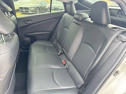 Used 2017 Toyota Prius Four image 28