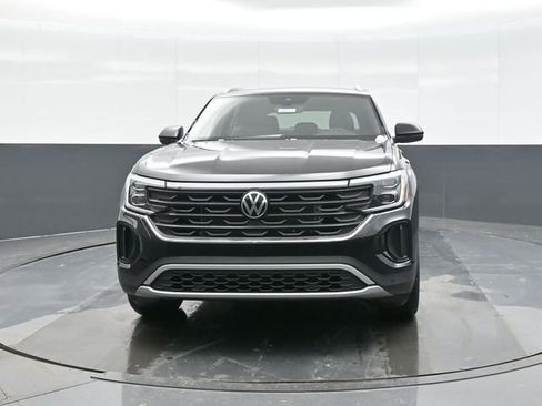 New 2026 Volkswagen Atlas Cross Sport SE AWD/4WD image 2
