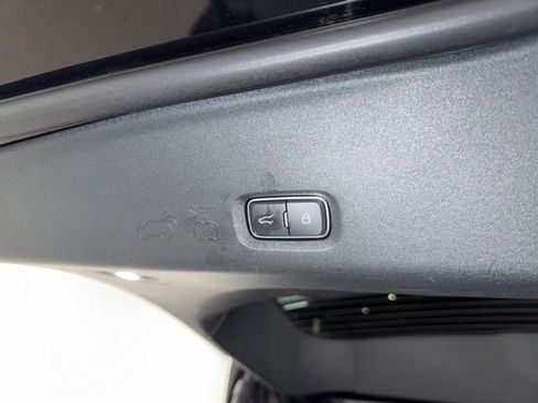Used 2025 Ford Expedition Platinum AWD/4WD image 44
