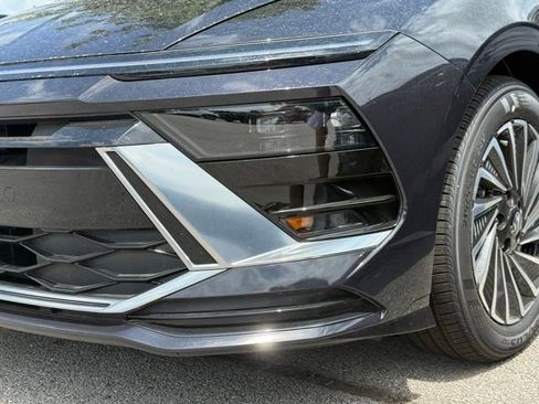 New 2025 Hyundai Sonata SEL image 30