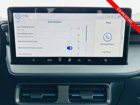 New 2026 Ford Maverick Lobo image 5