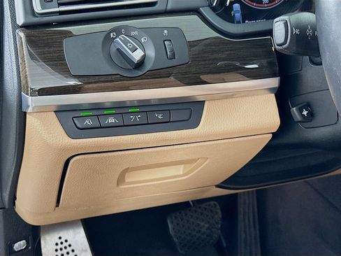 Used 2013 BMW 750Li RWD image 10